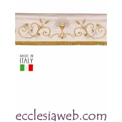 MANTOVANA FOR ALTAR - 3 MT WITH GOLDEN DESIGN IVORY LARGE EMBROIDERY